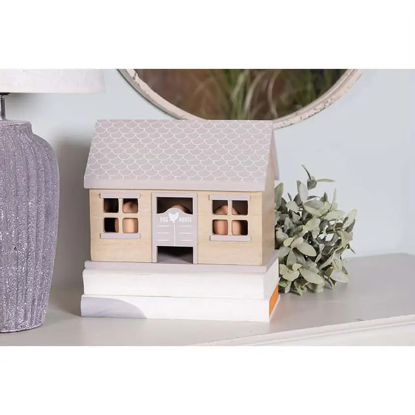 Rural Wooden Egg House – Brown Rustic Egg Holder